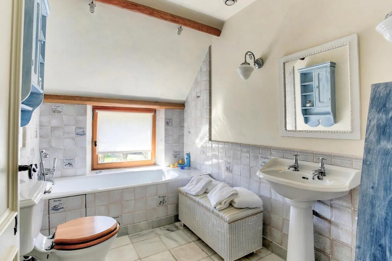 Semesterbostad Demeure Des Hauts Champs - A 800M De La Plage De Pen Guen Saint-Cast-le-Guildo